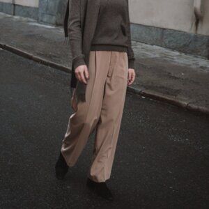 Uniqlo - NWT Pleated Wide Pants - Sz. S